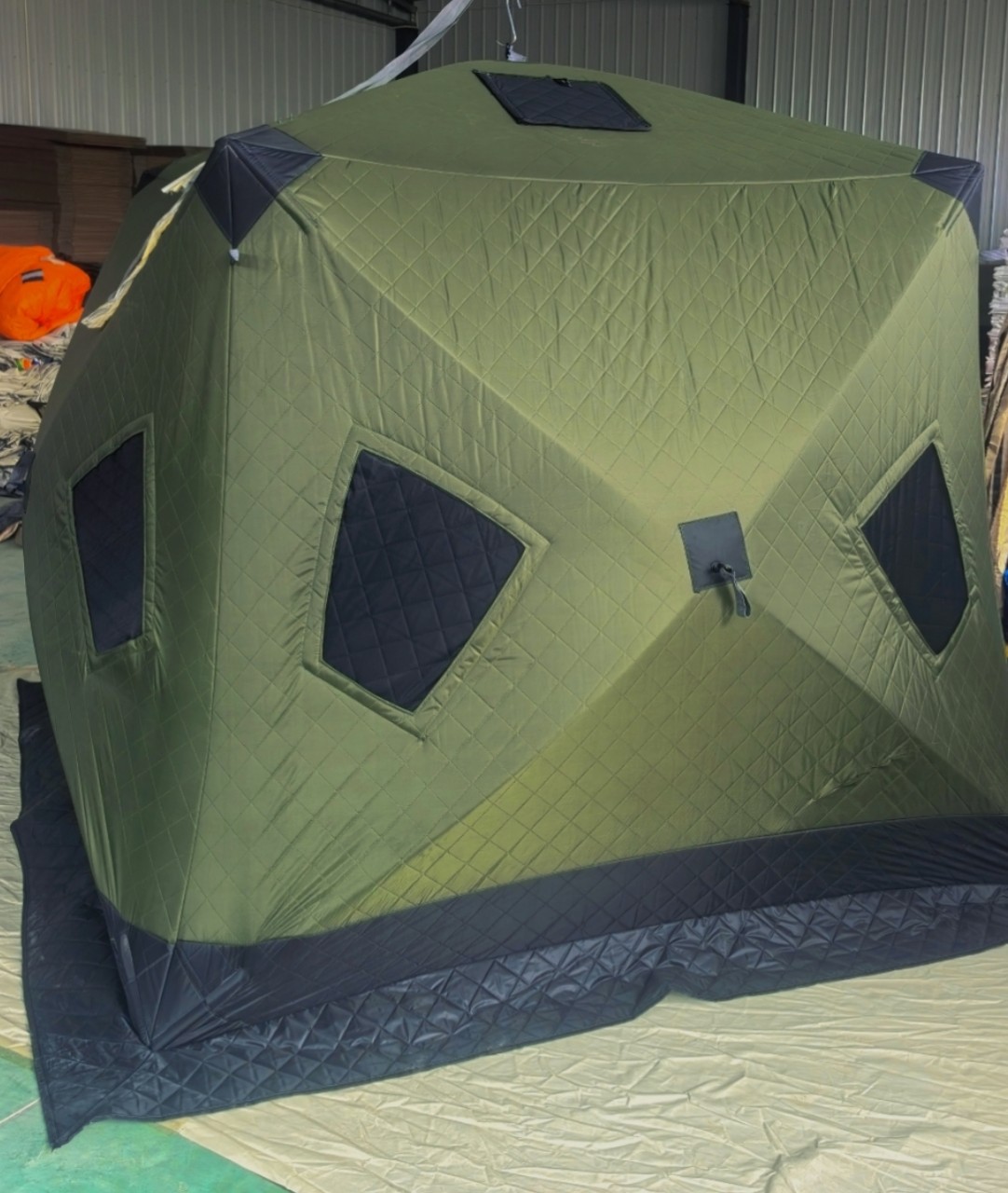 Two-Door Multi-Window Winter F - đánh giá và giá Fishing Equipment You Need